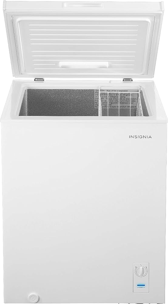 Insignia™ - 5.0 Cu. Ft. Garage Ready Chest Freezer - White